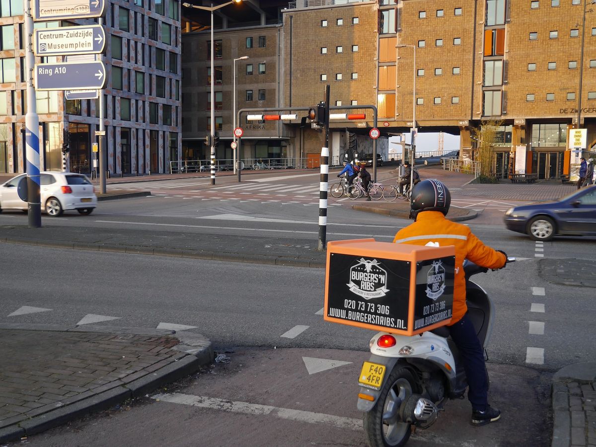 cara kerja algoritma shopee food driver