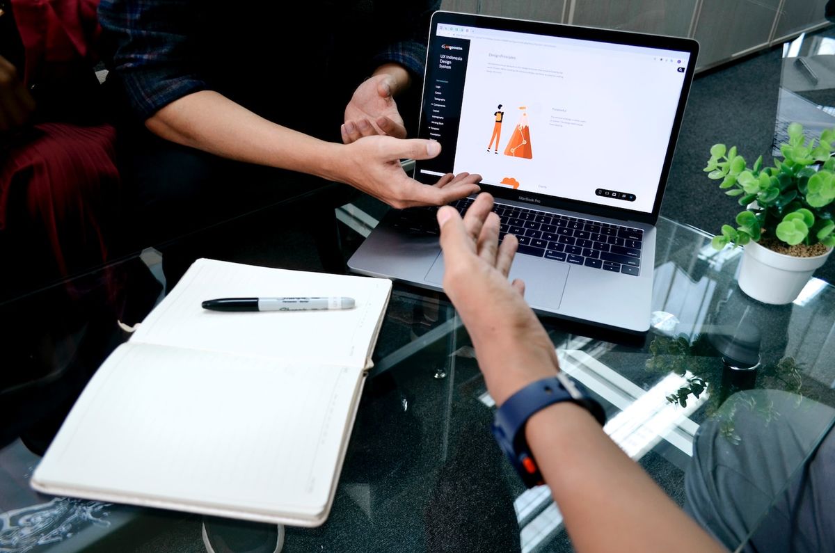 cara customer service menanggapi komplain pelanggan
