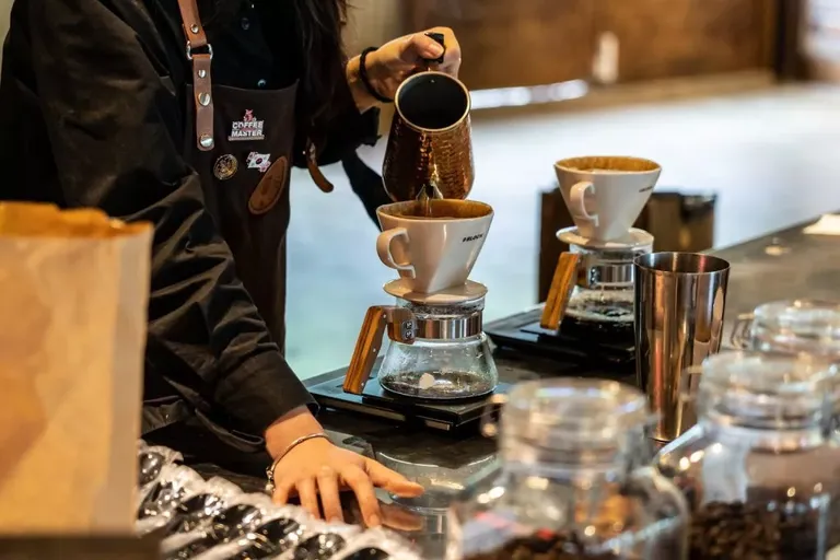 gaji barista pemula