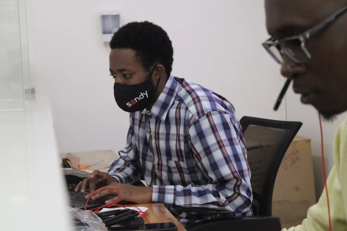 aturan baku customer service