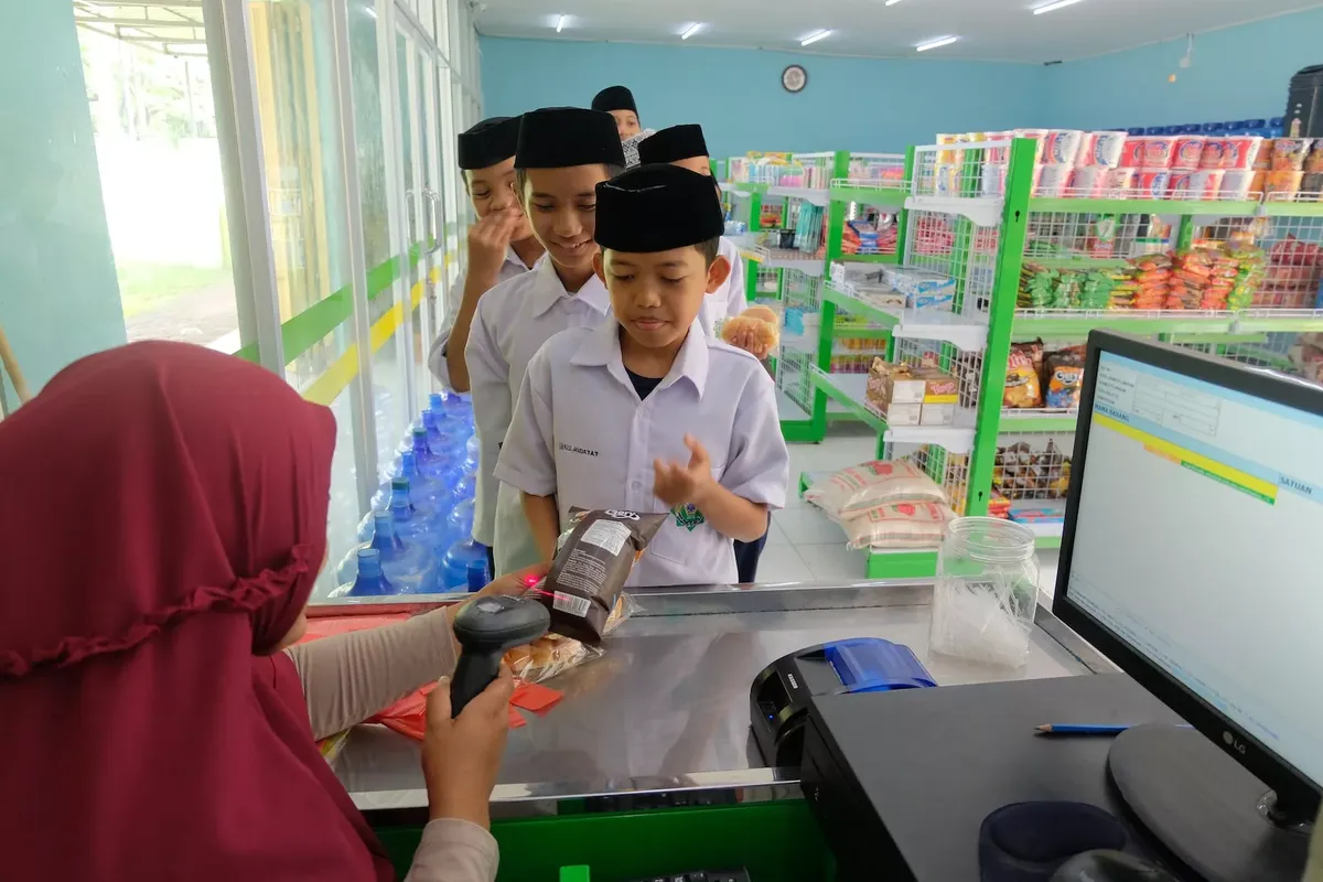 contoh surat lamaran kerja Indomaret