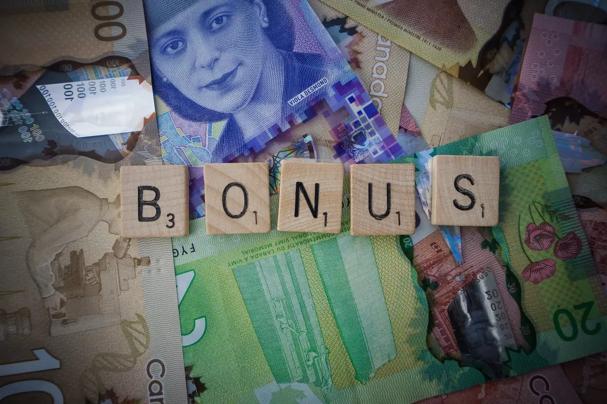 Cara menghitung bonus tahunan karyawan